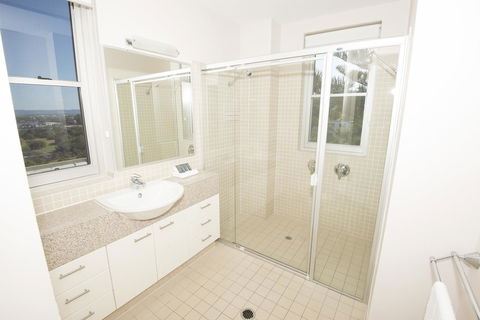 Grandview Apartments - Northern Rivers Accommodation 38