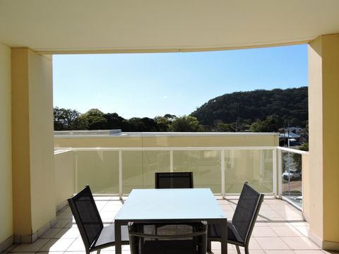 BASE Holidays - Ettalong Beach Premium Apartments - Northern Rivers Accommodation 12