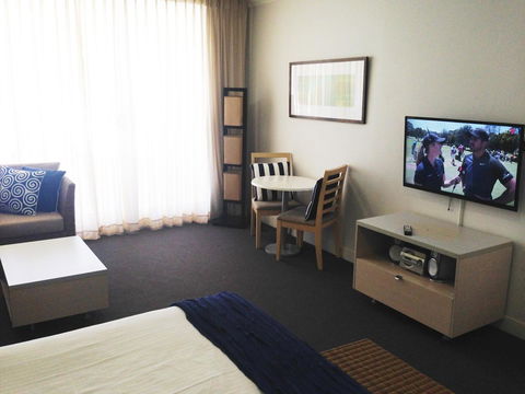 BASE Holidays - Ettalong Beach Premium Apartments - Northern Rivers Accommodation 40