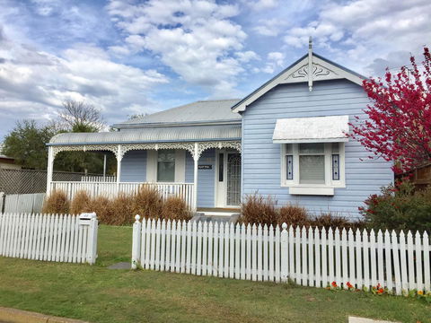 Morpeth Cottage - Northern Rivers Accommodation 40