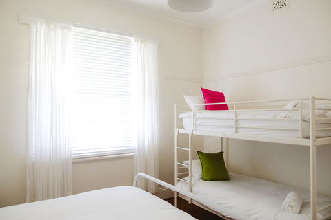 Morpeth Cottage - Northern Rivers Accommodation 13