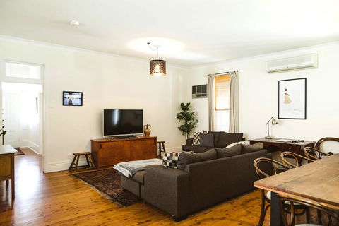 Morpeth Cottage - Northern Rivers Accommodation 2