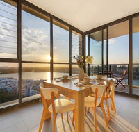 Stunning Sunset Water View 2BEDs on High Rises - Northern Rivers Accommodation