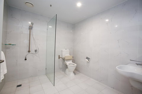 The Lucky Hotel - Northern Rivers Accommodation 36