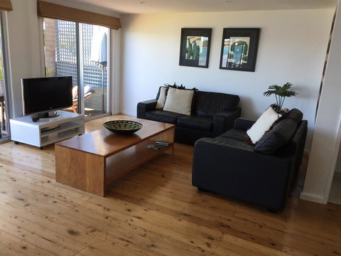 Swan Bay Hideaway - Northern Rivers Accommodation 16