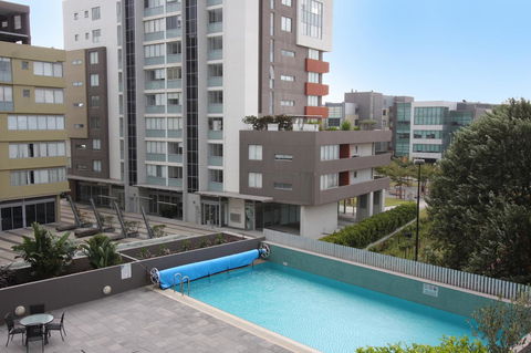 Honeysuckle Executive Apartments - Northern Rivers Accommodation 16