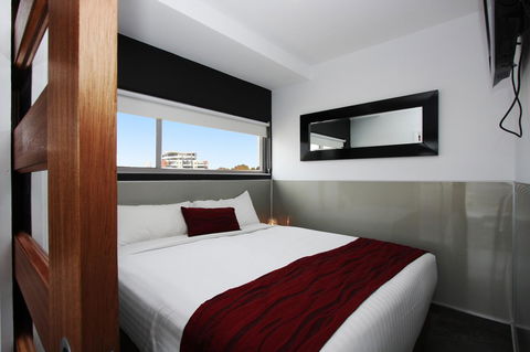 Honeysuckle Executive Apartments - Northern Rivers Accommodation 34