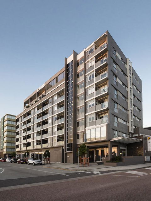 Honeysuckle Executive Apartments - Northern Rivers Accommodation 37