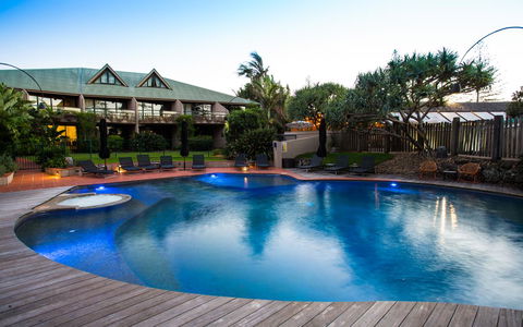 Beach Hotel Resort - Northern Rivers Accommodation 30
