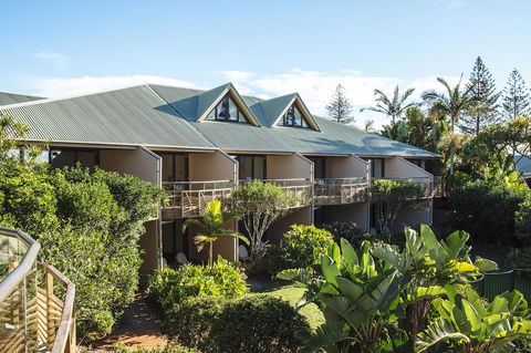 Beach Hotel Resort - Northern Rivers Accommodation 10