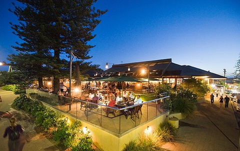 Beach Hotel Resort - Northern Rivers Accommodation 26