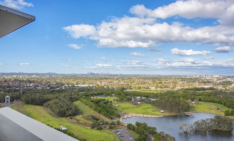 Stunning Views Sydney Olympic Park - Northern Rivers Accommodation 32