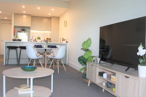 Stunning Views Sydney Olympic Park - Northern Rivers Accommodation 4