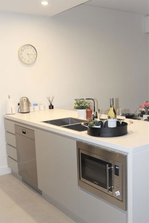 Stunning Views Sydney Olympic Park - Northern Rivers Accommodation 9