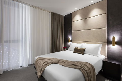 SKYE Suites Sydney - Northern Rivers Accommodation 23