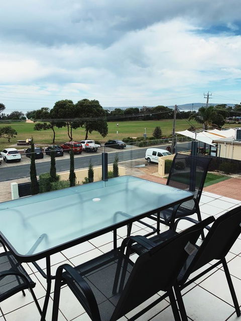 Seachange 3 - Northern Rivers Accommodation 7