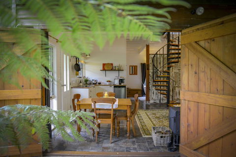 Arcadia - The Barn Cottage & Rosehill Cottage - Northern Rivers Accommodation 9