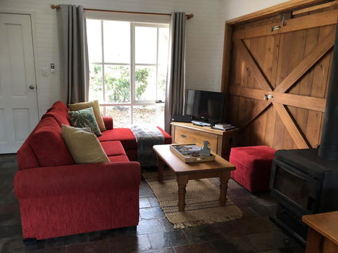Arcadia - The Barn Cottage & Rosehill Cottage - Northern Rivers Accommodation 8