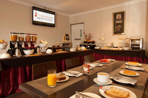 Wine Country Motor Inn - Northern Rivers Accommodation 8