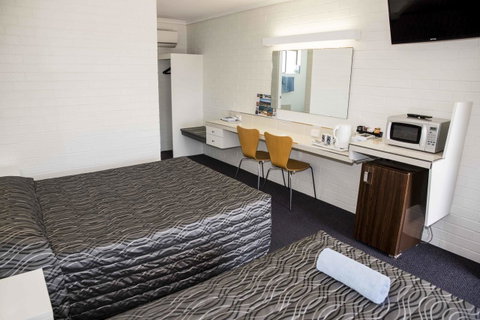 Coastal Bay Motel - Northern Rivers Accommodation 29