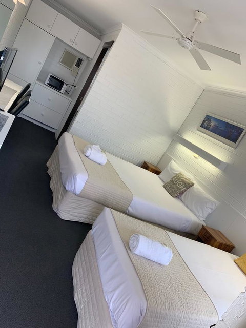 Coastal Bay Motel - Northern Rivers Accommodation 34