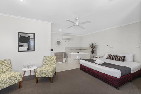 Coastal Bay Motel - Northern Rivers Accommodation 13