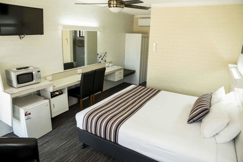 Coastal Bay Motel - Northern Rivers Accommodation 28