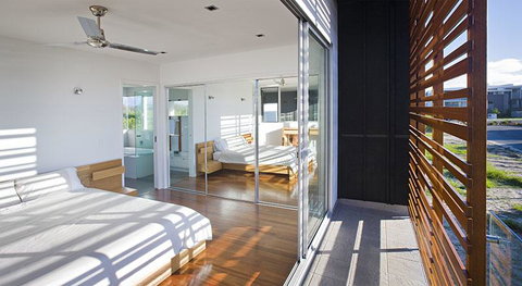Casuarina Beachfront House - Hostie Properties - Northern Rivers Accommodation 16
