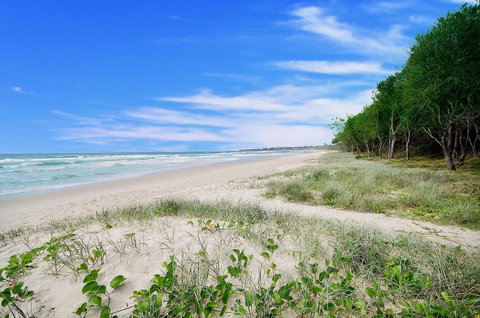 Casuarina Beachfront House - Hostie Properties - Northern Rivers Accommodation 2
