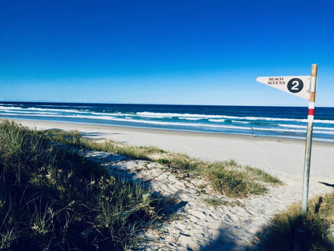 Casuarina Beachfront House - Hostie Properties - Northern Rivers Accommodation 11