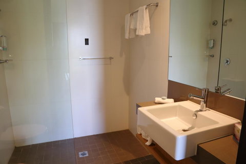 Alpha Hotel Eastern Creek - Northern Rivers Accommodation 27