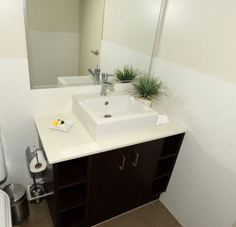 Yarrawonga Waterfront Apartments - Northern Rivers Accommodation 6