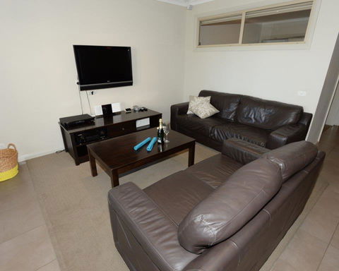 Yarrawonga Waterfront Apartments - Northern Rivers Accommodation 4