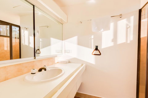 Pacific Towers Beach Resort - Northern Rivers Accommodation 28