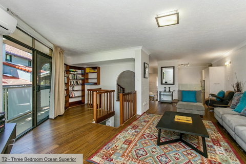 The Terraces Main Beach - Northern Rivers Accommodation 10