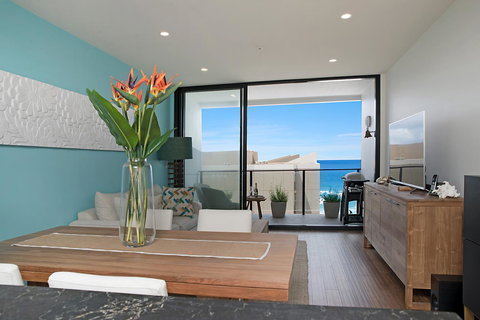 Arena Luxury Beachfront Apartment - Northern Rivers Accommodation 23