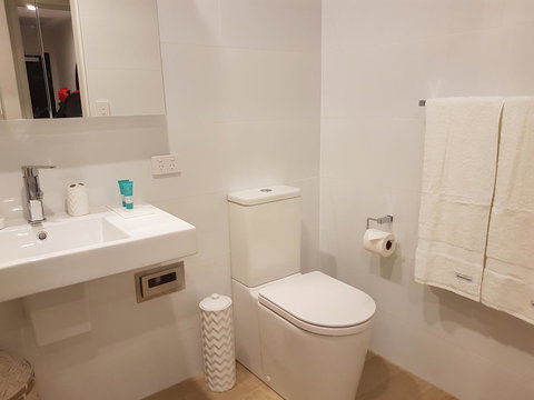 Arena Luxury Beachfront Apartment - Northern Rivers Accommodation 30