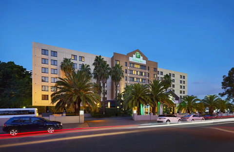 Holiday Inn Parramatta, An IHG Hotel - Northern Rivers Accommodation 9