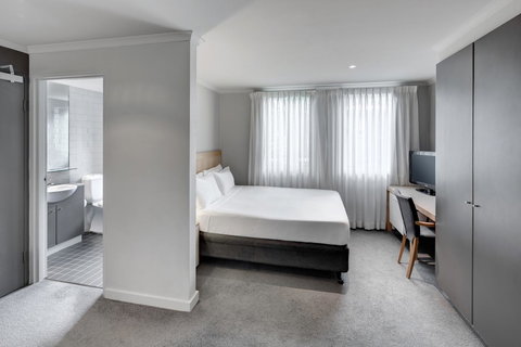 Adina Apartment Hotel Chippendale - Northern Rivers Accommodation 1