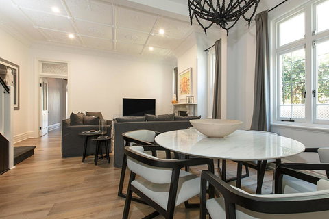 Elegant Family Home Close To Harbour And Views - Northern Rivers Accommodation 3