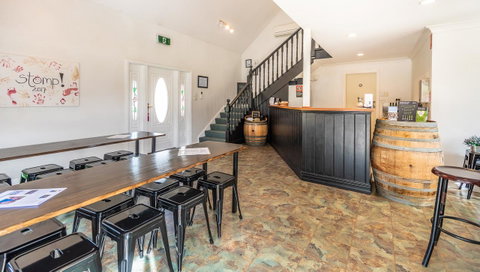 Madigan Wine Country Cottages - Northern Rivers Accommodation 24