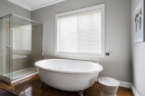 The Spa Cottage With HotTub, Netflix & Stan - Northern Rivers Accommodation 19