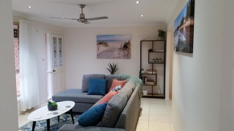 Twin Palms Holiday House At Lighthouse - Northern Rivers Accommodation 5