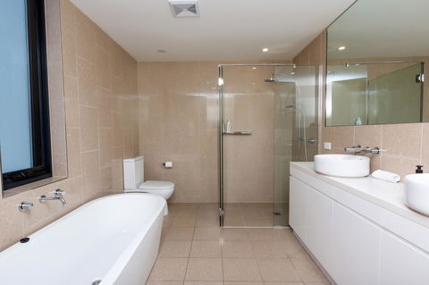 The Penthouse - Northern Rivers Accommodation 16