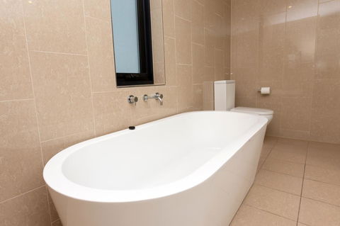 The Penthouse - Northern Rivers Accommodation 17