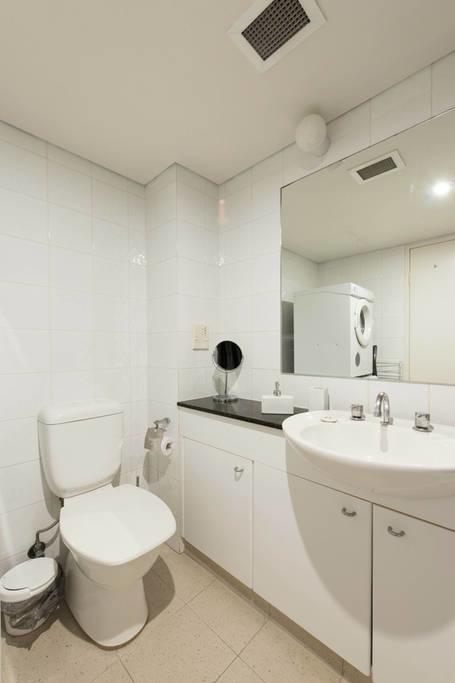Grande Esplanade Studio - Northern Rivers Accommodation 10
