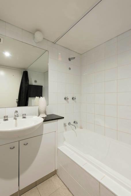 Grande Esplanade Studio - Northern Rivers Accommodation 11