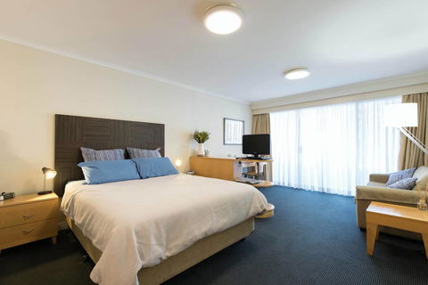Grande Esplanade Studio - Northern Rivers Accommodation 1