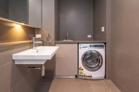 Olympic Park Sunshine 2 Bedrooms Apts With Private Parking - Northern Rivers Accommodation 24