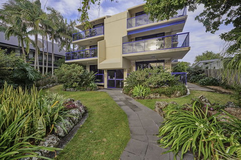 Cape Apartments - Northern Rivers Accommodation 0